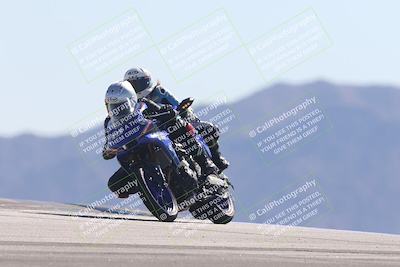 media/Oct-30-2025-Racers Edge (Thu) [[dabbdaf680]]/3-B Group/Session 4 Turn 9/